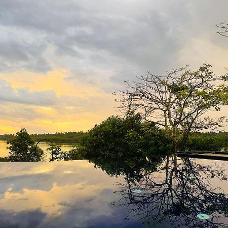 Kalapuwa Resort Balapitiya Ngoại thất bức ảnh