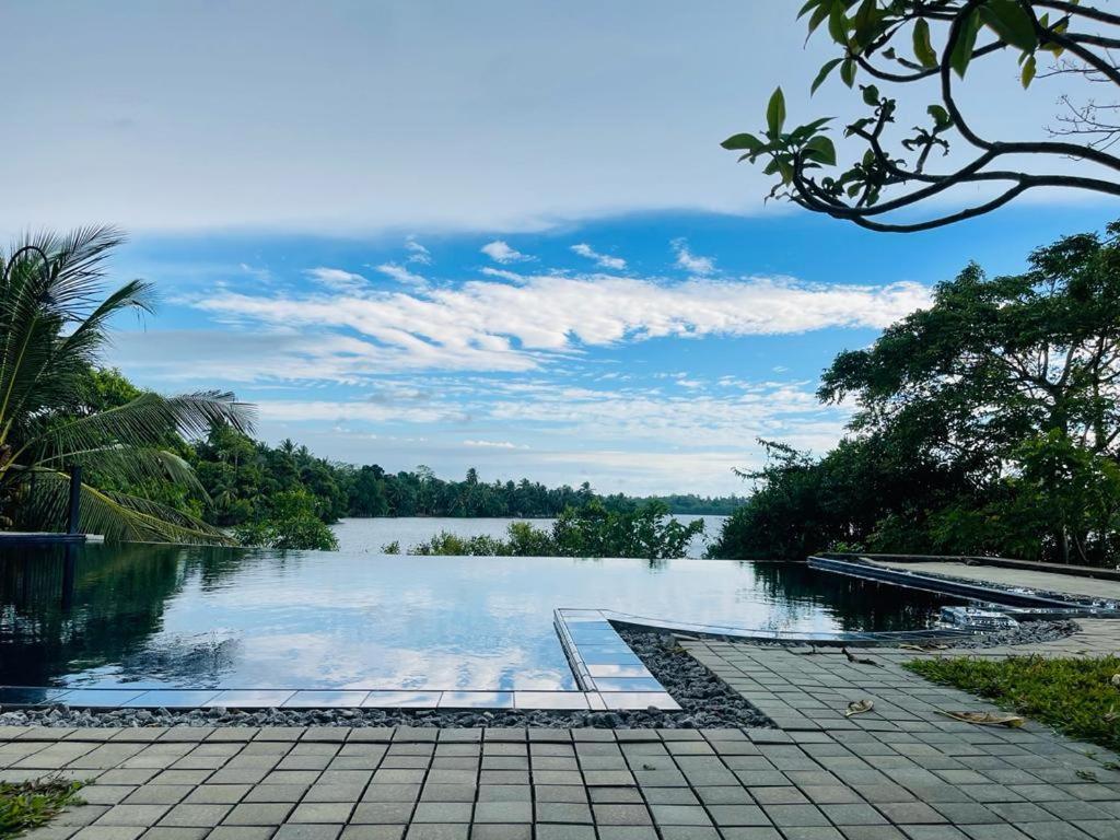 Kalapuwa Resort Balapitiya Ngoại thất bức ảnh